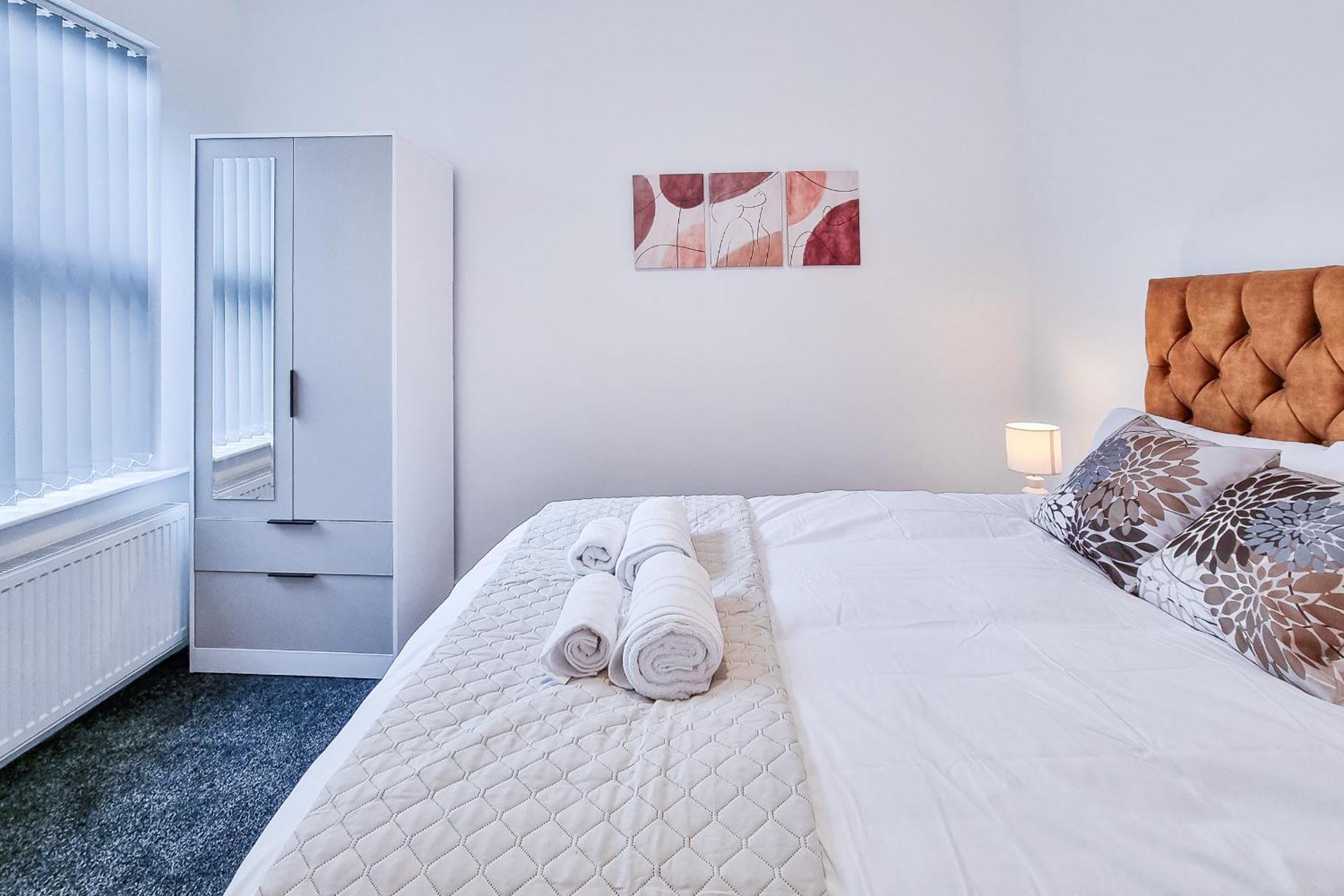 Ashfield Co-Living - Private Room Self-Cater Manchester Exterior photo